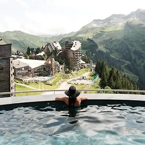 4* Hotel Mil8