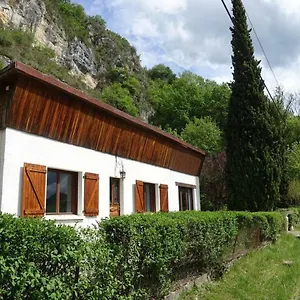  Hébergement de vacances Maison Du Buis Doré